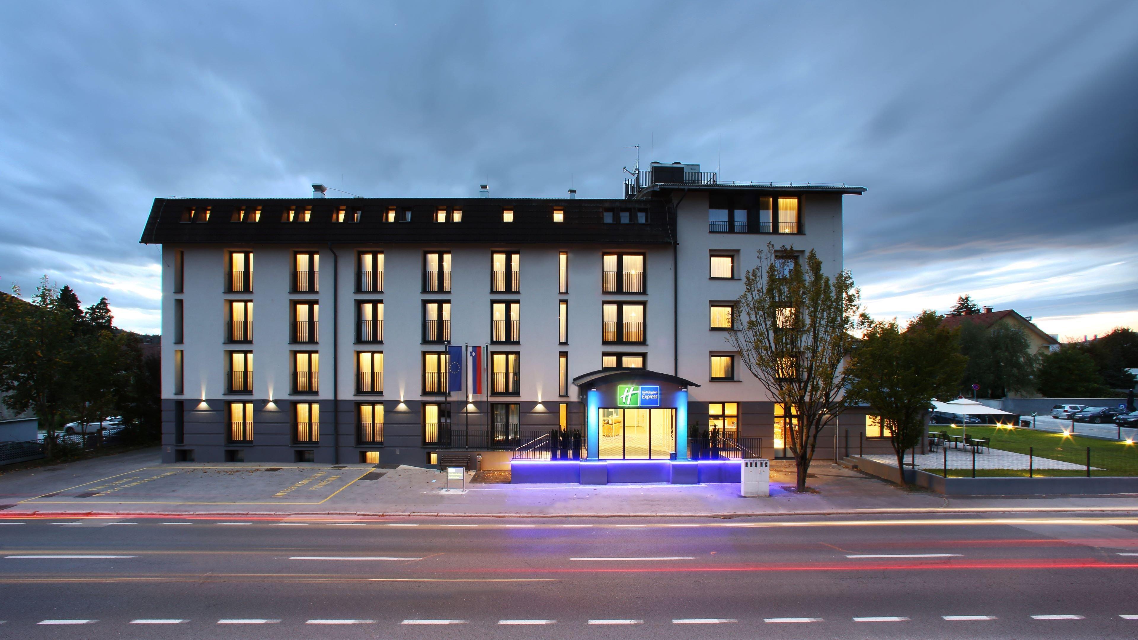 Holiday Inn Express - Ljubljana, An Ihg Hotel Экстерьер фото