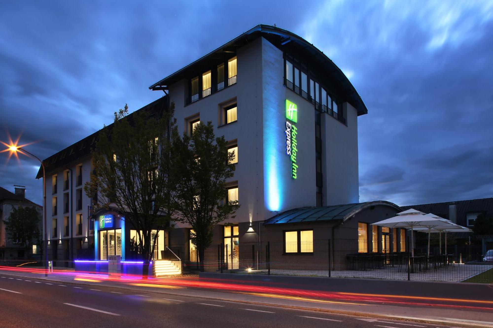 Holiday Inn Express - Ljubljana, An Ihg Hotel Экстерьер фото